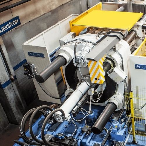 soğuk kamaralı enjeksiyon